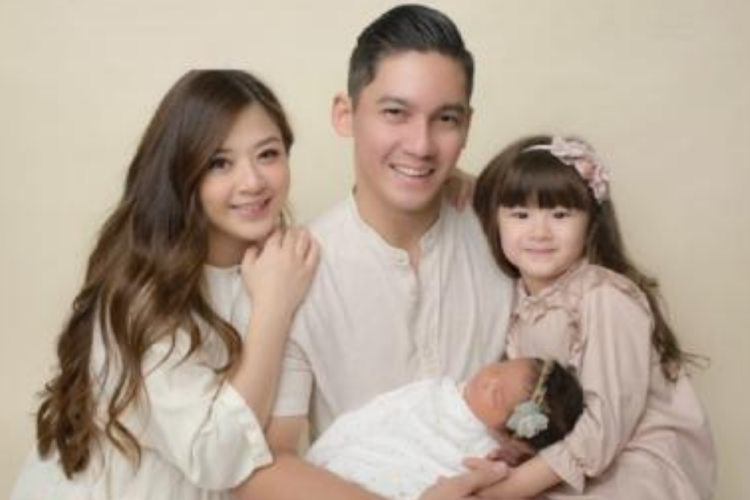 Faris Mohamad, Ayah Viral dari Malaysia Beri Panggilan Istri Kecil ke Buah Hati Kandungnya Tuai Kontroversi Warganet