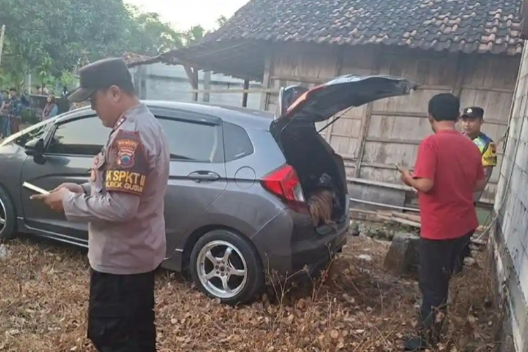 Pelaku Pembunuhan Owner Konter HP Ambarawa Resmi Ditangkap! Kediamannya Kini Digeruduk Warga