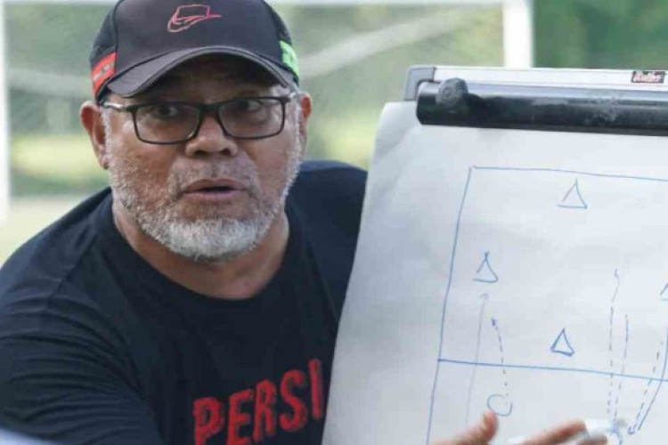 Sisi Lain Mendiang Iwan Setiawan Sosok Pelatih Religius yang Selalu Lindungi Pemain dari Tekanan