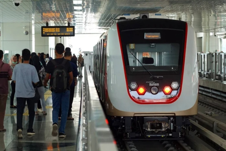 GAS! Daftar Transportasi Publik Rp1 di Jakarta Dalam Rangka Perayaan Kemerdekaan 17 Agustus Ini, Begini Caranya