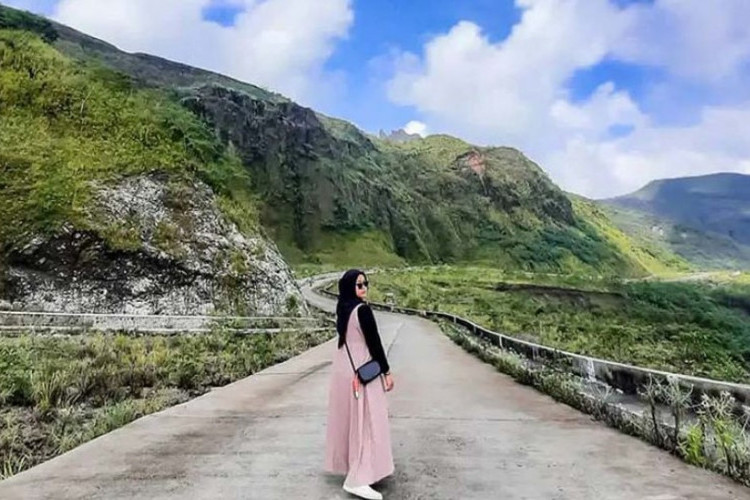 Wisata Kabupaten Blitar yang Dekat Gunung Kelud, Jangan Lupa Mampir  Ke Tempat Rekreasi Disini!