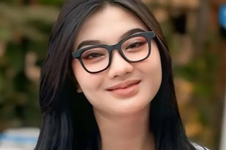 Profil dan Biodata Erika Putri, Seleb TikTok yang Viral Karena Prank Ojol yang Meresahkan