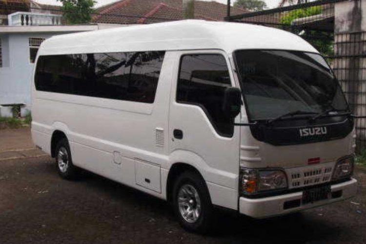 Daftar Bus dan Travel Solo-Magelang Terpercaya dan Aman, Full Fasilitas Harga Terjangkau!