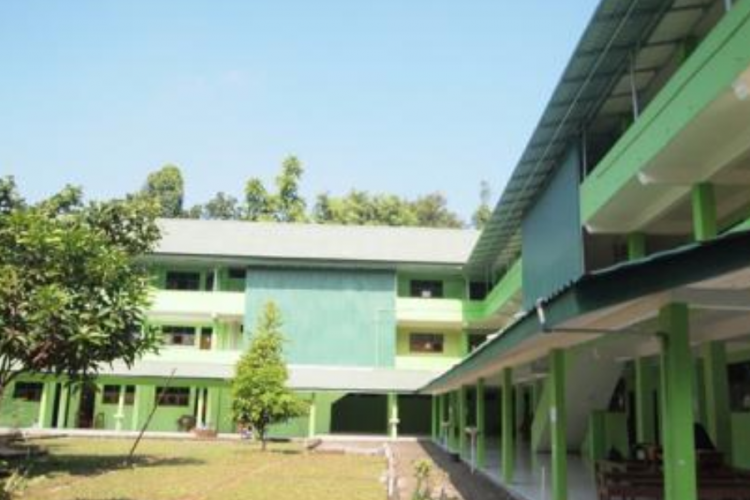 Biaya Pendidikan Pondok Pesantren Bin Baz Yogyakarta Tahun Ajaran Baru 2023/2024 Untuk Semua Jenjang Pendidikan
