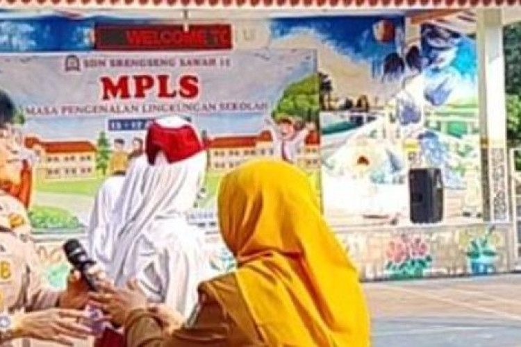 Teror Bom SDN Srengseng Sawah 15 Jaksel Saat Upacara MPLS: Pelaku Ditangkap dan Jadi Tersangka, Ternyata Salah Satu Ortu Murid!