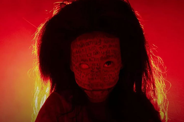 Nonton Film Anak Titipan Setan (2023) Nasib Buruk Satu Keluarga Melawan Sosok Iblis Jaran Penoleh