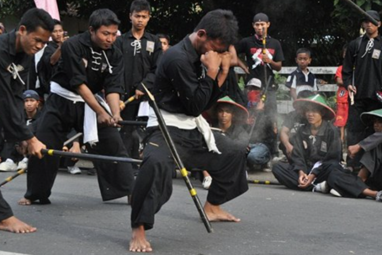 Urutan Sabuk PSHT Tingkat 1, 2, dan 3: Tunjukkan Tingkat Keahlian dari Para Anggota