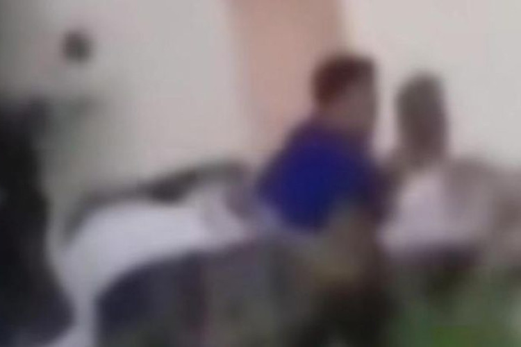 Viral Video Sejoli Diduga Mesum di GOR Sidayu Gresik, Polisi dan Satpol PP Sampai Turun Tangan Telusuri Lokasi
