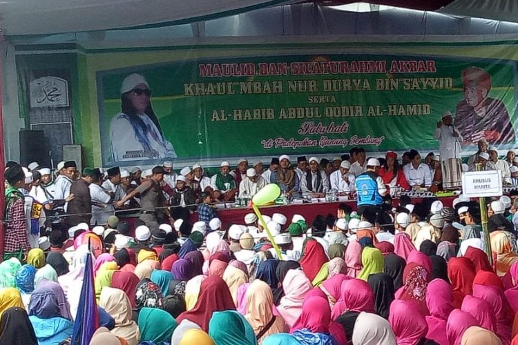 Contoh Proposal Maulid Nabi Muhammad SAW yang Benar Susunannya Dari Awal Sampai Akhir 