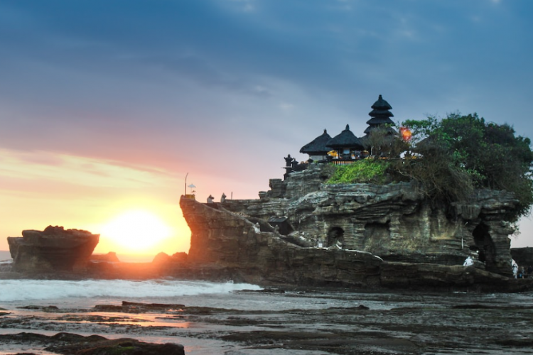 2 Link Download Susunan Acara Wisata Bali yang Runtut dan Sesuai Rute Perjalanan Format PDF/DOC