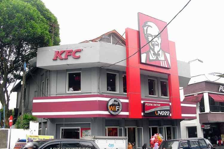 Daftar Menu Baru KFC Bukit Tinggi 2023, Berikut Lokasi Lengkap dan Jam Operasionalnya!