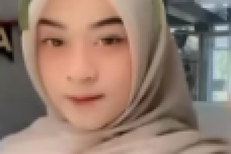 Video Bu Guru Salsa Part 2 Full Durasi Uncut, Kembali Trending hingga Isinya Bocor di Media Sosial