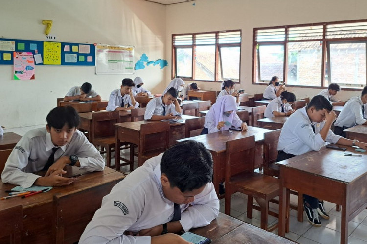 Download Contoh Soal AKM IPA SMP Kelas 7 8 9 Lengkap dengan Jawabannya