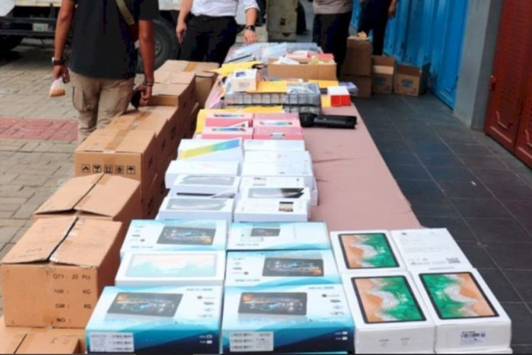 Bareskrim Sita 56 Ribu iPhone Ilegal, Diduga Diimpor PT TSL yang Nilainya Capai Rp 225 M!