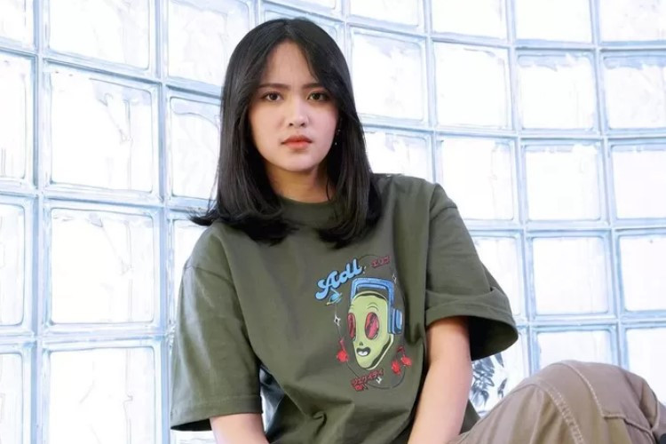 Profil dan Biodata Adel JKT48 Lengkap Mulai Dari Agama, Usia, Zodiak, Karier, Pacar, Instagram, Fakta Menarik 