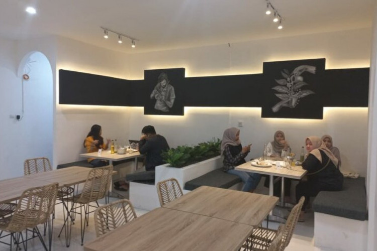 Rute Lokasi Homes Platinum Banjarbaru, Lengkap Jam Operasional! Seduhan Kopi Nikmat dengan Kualitas Premium