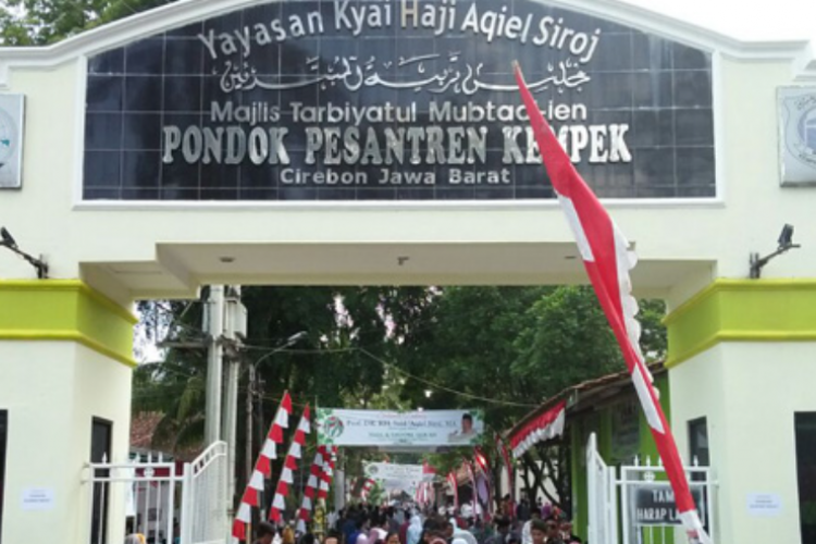 Pendaftaran Santri Baru Pondok Pesantren KHAS Kempek Cirebon Putra dan Putri T.A 2023/2024, Langsung Klik Link Disini!