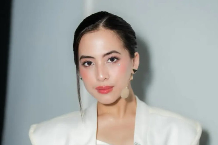 Artis Inisial AZ Hamil Diluar Nikah Siapa? Nama Zara Adhisty Kini jadi Bincangan Panas!