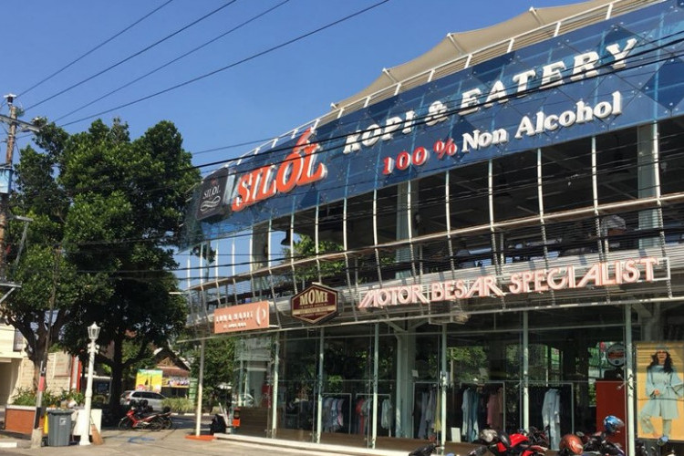 Daftar Harga Menu Silol Kopi & Eatery Yogyakarta Terbaru 2023, Tempat Nongkrong Bergaya Vintage