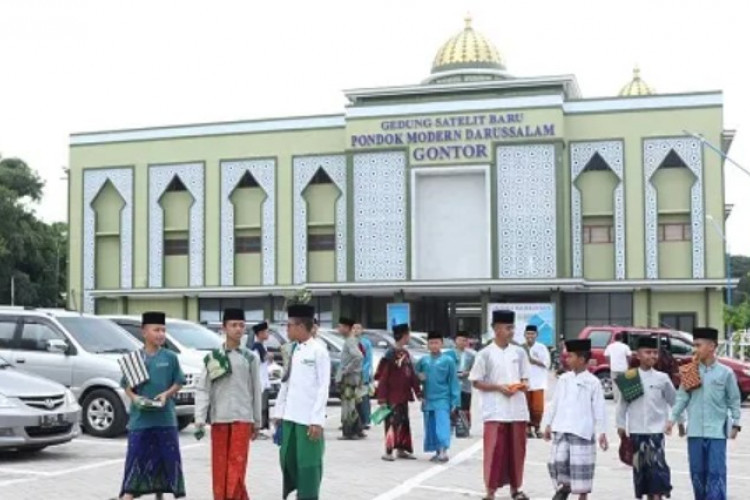 Biaya Masuk Pondok Gontor Jawa Timur Putra dan Putri Disertai Persyaratan yang Wajib Dipenuhi!