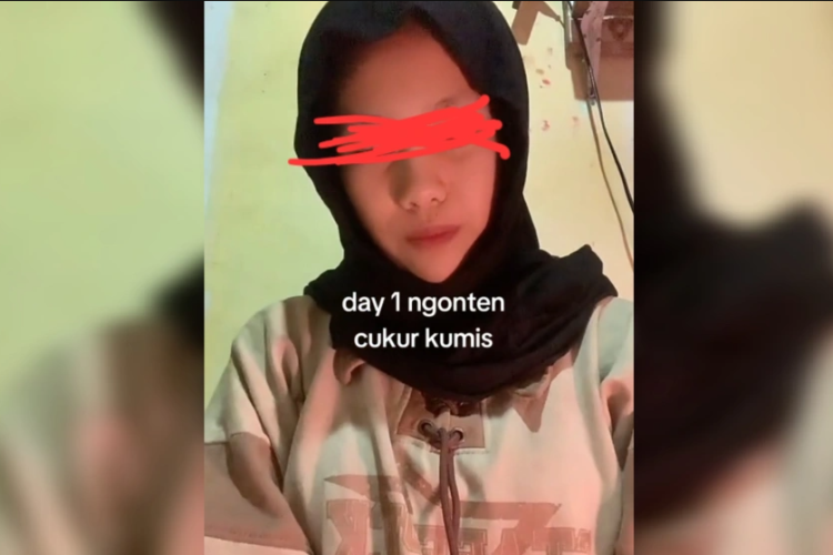 Link Video Cukur Kumis Tanpa Sensor Full Durasi, Tampilkan Bagian Intim Bikin Kontroversi!