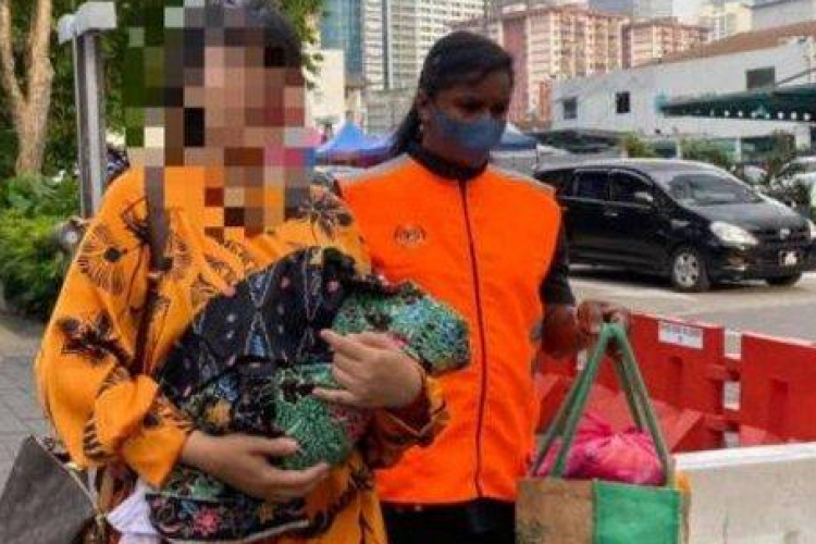 Pengemis Indonesia Ditangkap Di Malaysia Viral Tiktok, Kepolisian Menemukan Pengakuan Mengejutkan!