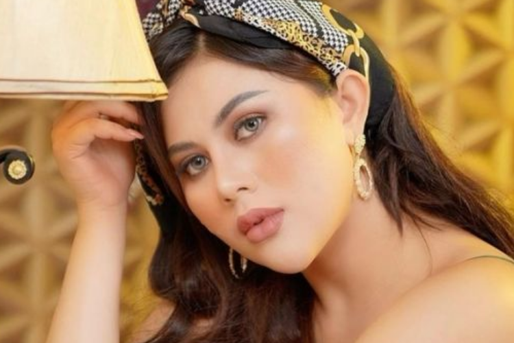 Sosok Rena Dyana yang Diduga Pemeran Video Wanita Kebaya Hijau, Ternyata Model Majalah Dewasa