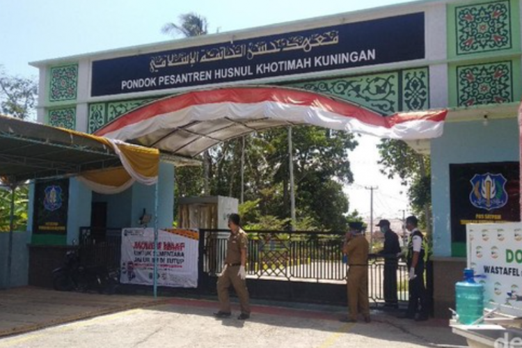 Keunggulan Pondok Pesantren Modern Husnul Khotimah Kuningan, Telah Berdiri Sejak Tahun 1994