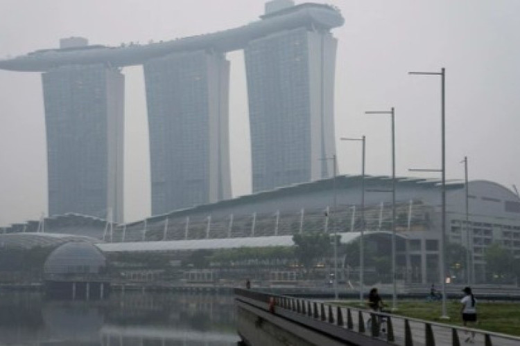 Respon Resmi Kementerian Lingkungan Hidup Indonesia Terkait Langkah Tegas Singapura Mengirim Surat Peringatan ke Sepuluh Perusahaan Swasta