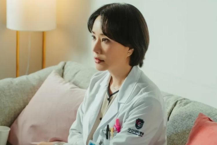 Nonton Drama Korea Doctor Cha (2023) Episode 13 Sub Indo, In Ho Meminta Kesempatan Untuk Memulai Hubungan Baik