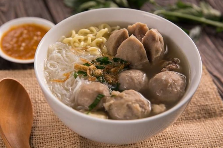 Resep Kuah Bakso untuk 50 Porsi Paling Nikmat, Ternyata Ini Bumbu Rahasianya!