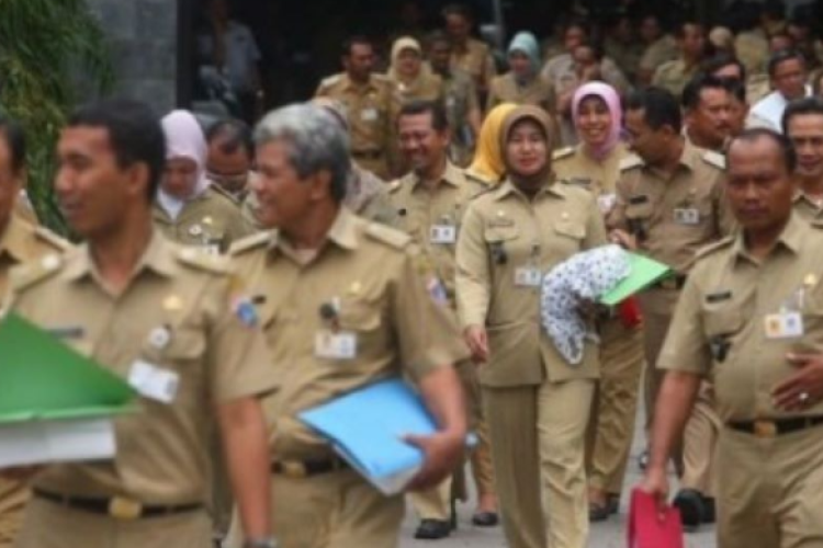 Gaji Pensiunan PNS Cair Januari 2026: Jadwal, Besaran & Update Kenaikan Terbaru