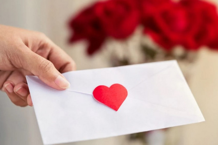 Contoh Surat Cinta Untuk Senior Paskibraka Laki Laki dan Perempuan yang Romantis dan Tak Terlupakan Sampai Lulus