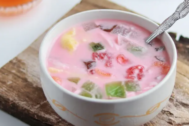 Resep Sop Buah Segar Untuk 50 Porsi, Dijamin Praktis dan Menyehatkan!