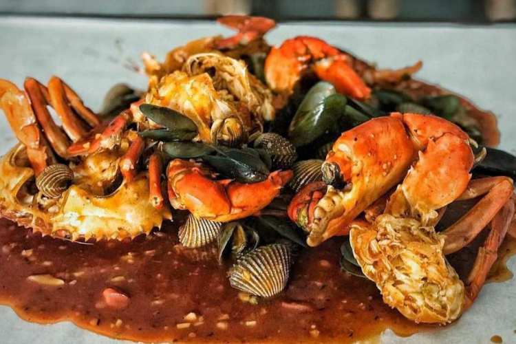 7 Tempat Makan Seafood di Tegal Tahun 2023 yang Paling Enak dan Tak Pernah Sepi Pembeli