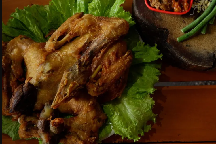 Harga Menu Resto Ayam Goreng Mulyani Karto Putro Sukoharjo Tahun 2023, Sajikan Ragam Olahan Ayam yang Nikmat 