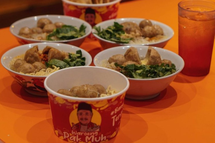 Harga Menu Waroeng Bakso Pak Muh Viral Ada Aneka Varian Bakso Mulai Dari Mercon, Keju, Hingga Urat 