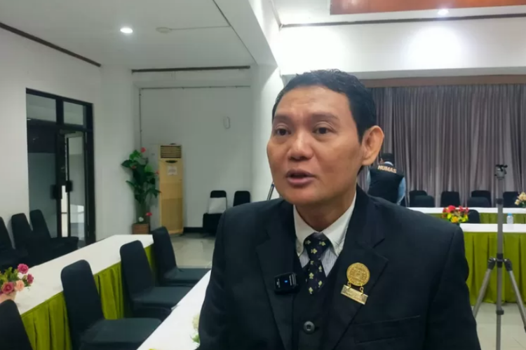 Profil Yoseop Edhie Rachmad UTI Viral di Threads, Akademis yang Buat Warganet Berdecak Kagum
