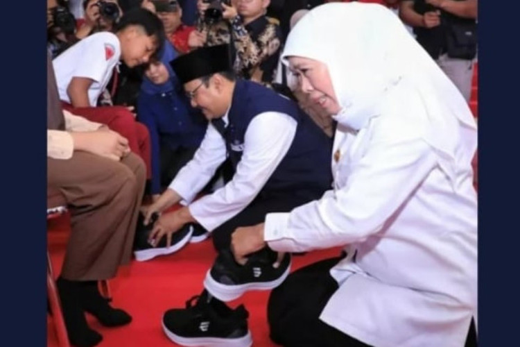 Bongkar Anggaran Sepatu Sekolah Rakyat Kemensos Rp2,7 Miliar: KPK Soroti Harga Per Pasang Rp 700 Ribu!!