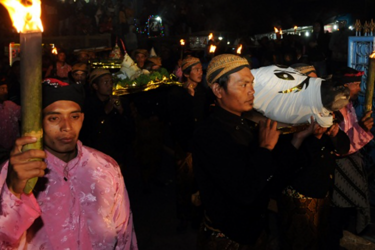 Sedekah Gunung Merapi, Tradisi Budaya Masyarakat Selo Boyolali Tiap Malam 1 Suro