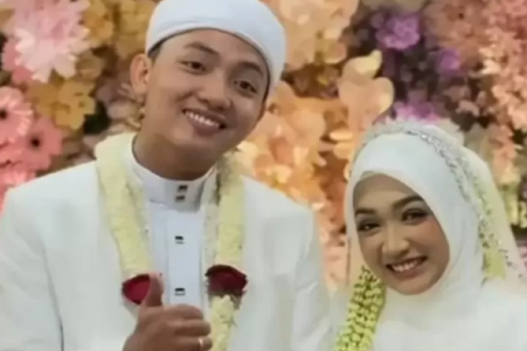 Profil Gus Anas Hidayatulloh: Pendakwah Muda, Ustadz Pesantren, dan Vokalis Hadrah yang Baru Menikah dengan Ning Umi Laila