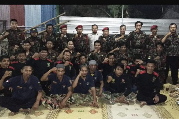 Download Lagu Mars Kokam KOKAM atau Komando Kesiapsiagaan Angkatan Muda Muhammadiyah Disertai Lirik