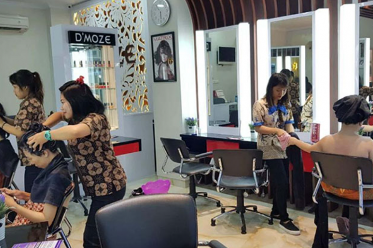 Tempat Layanan Potong Rambut Wanita Terdekat di Jogja, Paling Populer! Tersedia Juga Spa & Massage