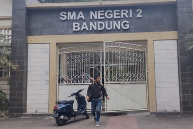 Lagi! Dua Siswa Jatuh di SMAN 2 Bandung, Langsung di Larikan ke Rumah Sakit!