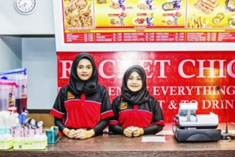 Contoh Surat Lamaran di Rocket Chicken Agar Mudah Dipanggil Wawancara Kerja