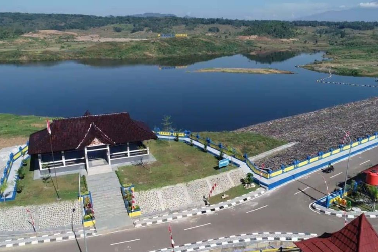 Fakta Menarik Bendungan Kuningan yang Sebelumnya Disebut Waduk Cileuweung