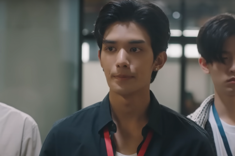 Nonton Drama BL Thailand Bed Friend (2023) Episode 8 Sub Indo, Tayang Hari Ini! Masalah Kantor King yang Bikin Pening