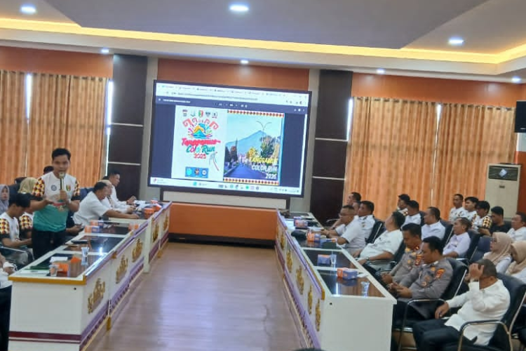 Tanggamus Color Run 2025: Ajang Olahraga Bersih dan Sehat, Bagikan Doorprize Meriah dari Sepeda Motor Hingga Paket Umroh