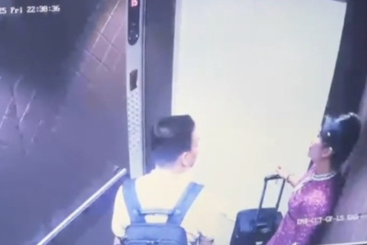 Heboh! Video CCTV Lift Perselingkuhan Pilot dan Pramugari, Disebar Istri Sah Durasi 2 Menit 30 Detik
