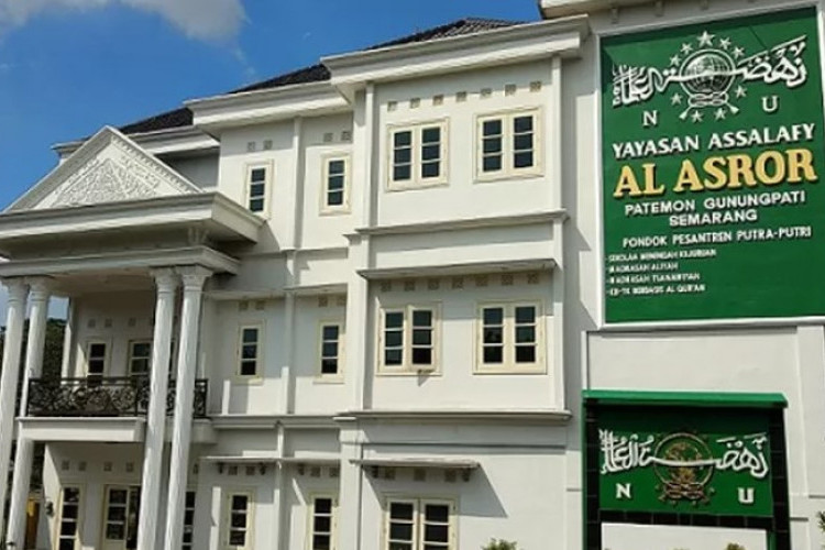 Pendidikan Pondok Pesantren Al Asror Gunungpati Semarang: Baik Formal dan Non Formal